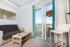 christina-beach-one-bedroom-apartment-0006